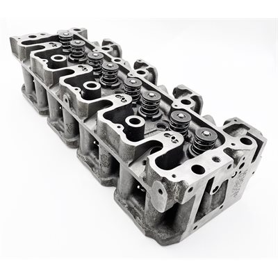Cylinder Head [w / Glow Plugs] BF 4L / M 2011
